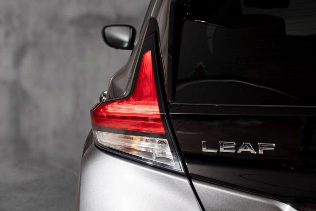 2020 NISSAN LEAF - 8