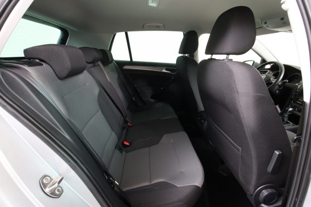 2015 VOLKSWAGEN GOLF - 9
