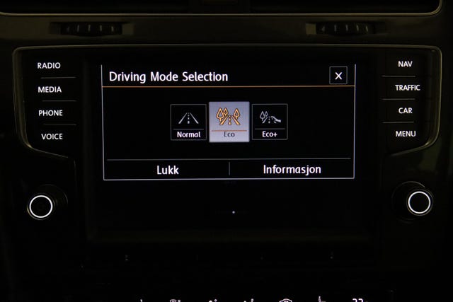 2015 VOLKSWAGEN GOLF - 23