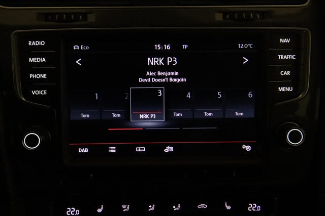 2015 VOLKSWAGEN GOLF - 16