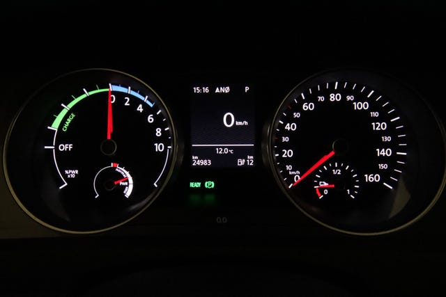 2015 VOLKSWAGEN GOLF - 15