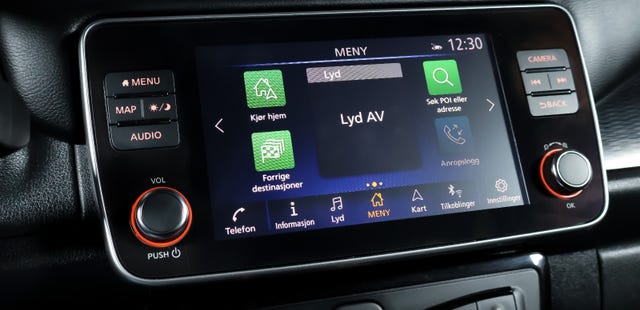 2020 NISSAN LEAF - 25