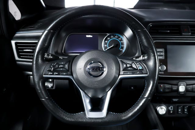 2020 NISSAN LEAF - 18