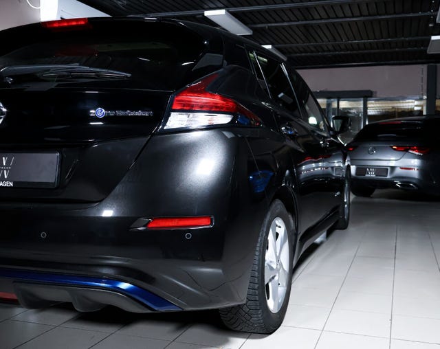 2020 NISSAN LEAF - 14