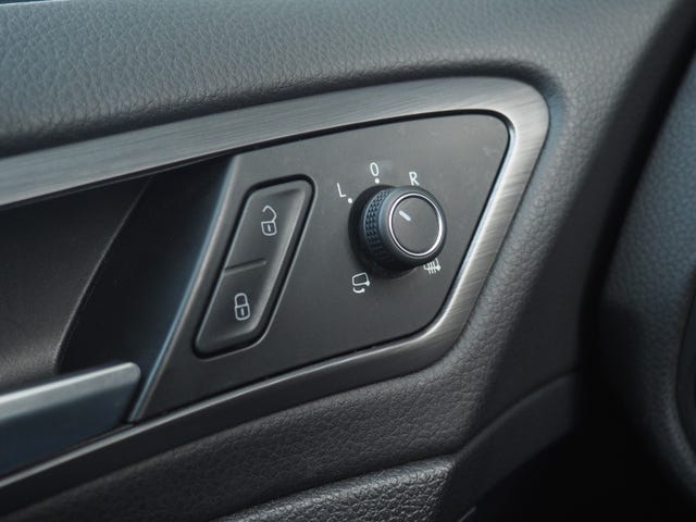 2019 VOLKSWAGEN GOLF - 29