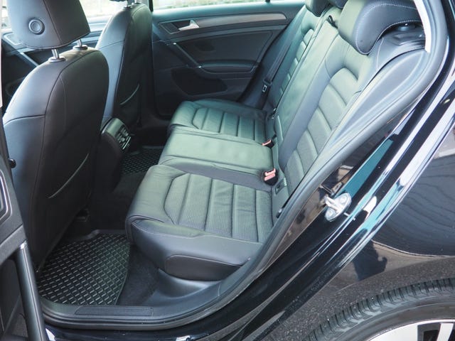 2019 VOLKSWAGEN GOLF - 14