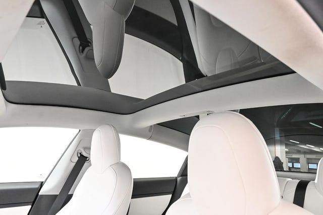 2019 TESLA MODEL 3 - 12