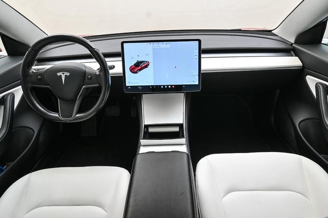 2019 TESLA MODEL 3 - 18