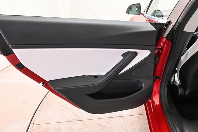 2019 TESLA MODEL 3 - 13