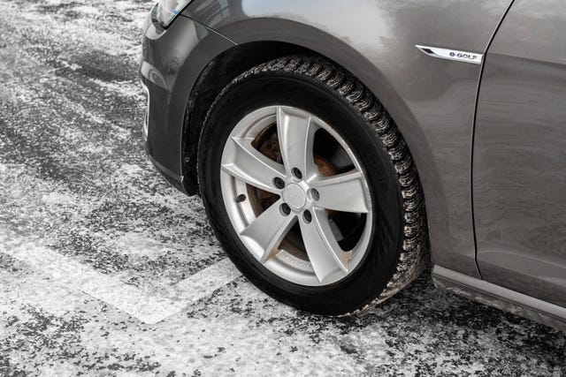 2015 VOLKSWAGEN GOLF - 23