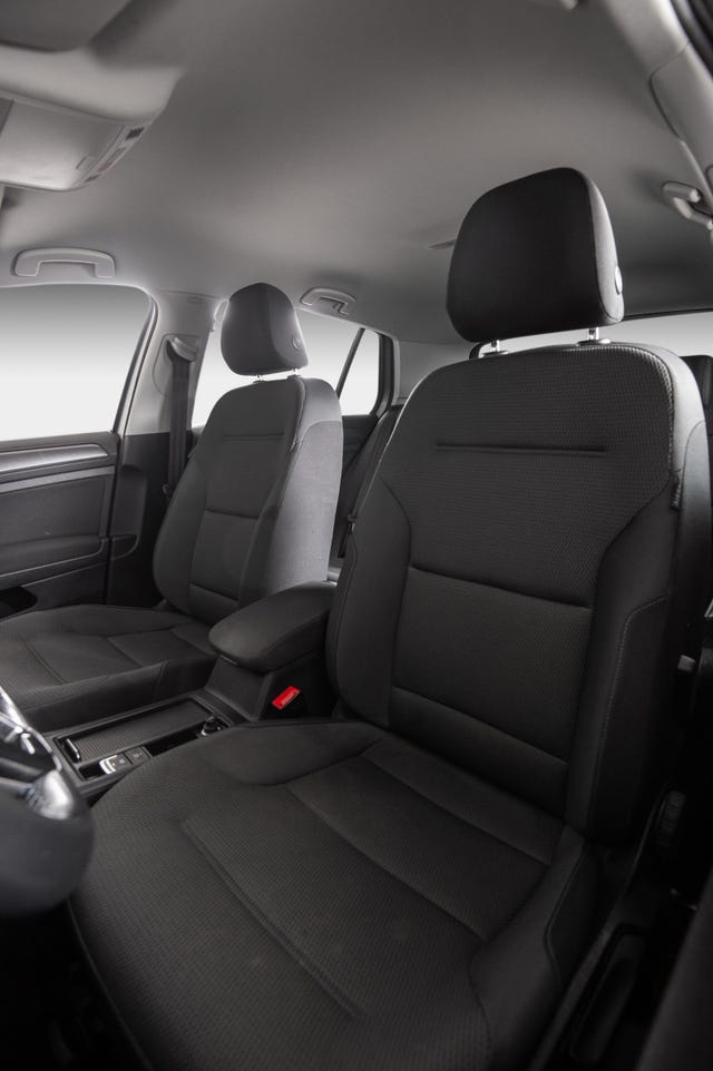 2019 VOLKSWAGEN GOLF - 25