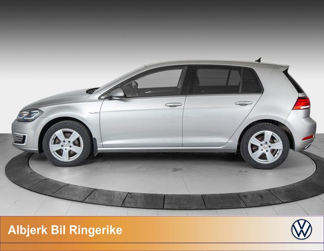 2019 VOLKSWAGEN GOLF - 11