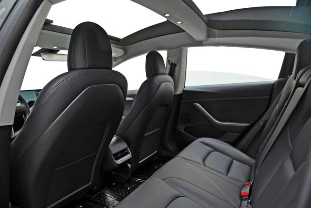 2021 TESLA MODEL 3 - 11
