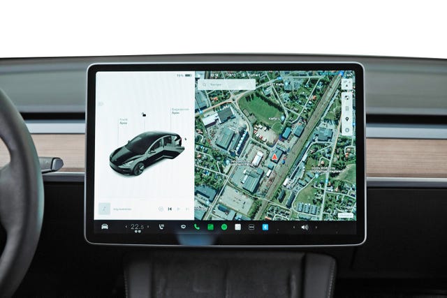 2021 TESLA MODEL 3 - 15