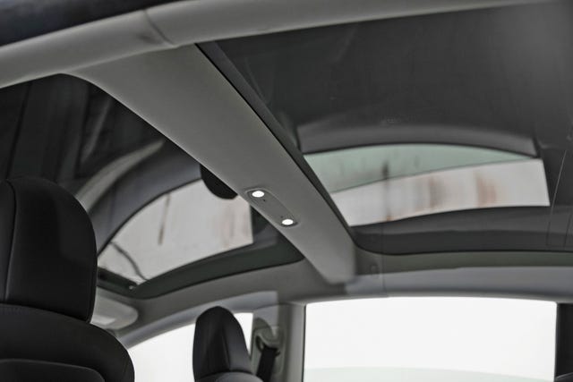 2021 TESLA MODEL 3 - 12