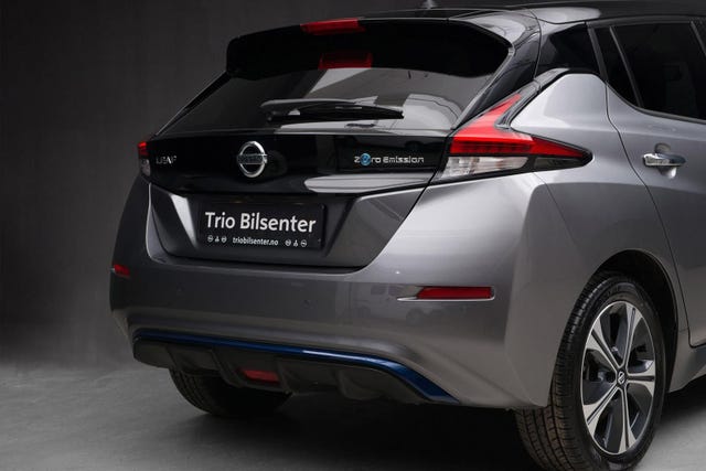 2020 NISSAN LEAF - 9