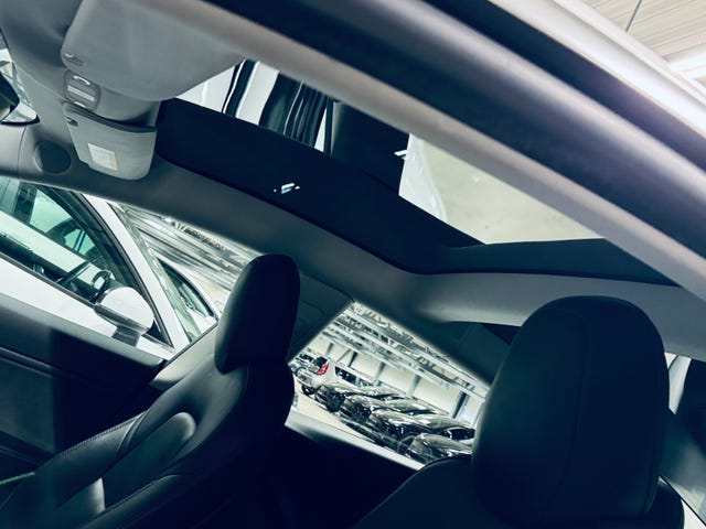 2019 TESLA MODEL 3 - 9