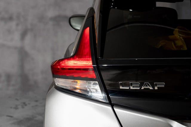 2020 NISSAN LEAF - 8