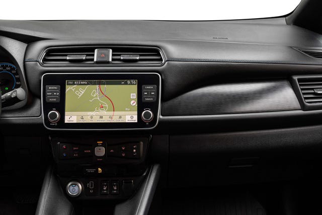 2020 NISSAN LEAF - 20