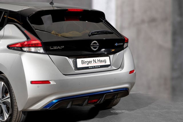 SJNFAAZE1U0104006 2020 NISSAN LEAF-5