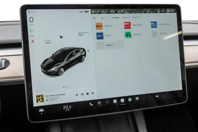 2021 TESLA MODEL 3 - 27