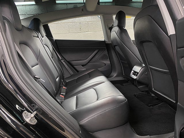 2019 TESLA MODEL 3 - 16