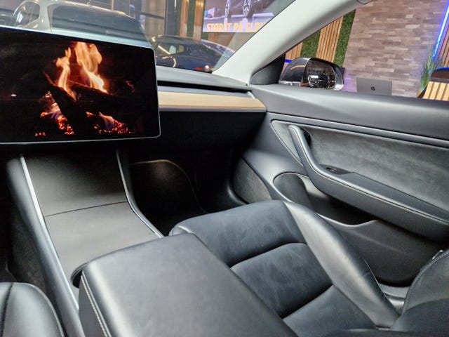 2019 TESLA MODEL 3 - 15