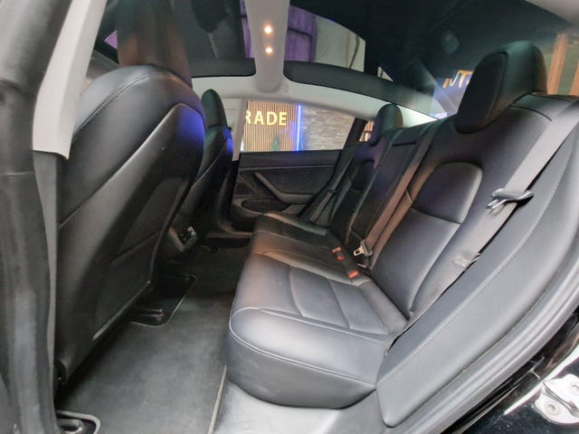 2019 TESLA MODEL 3 - 19