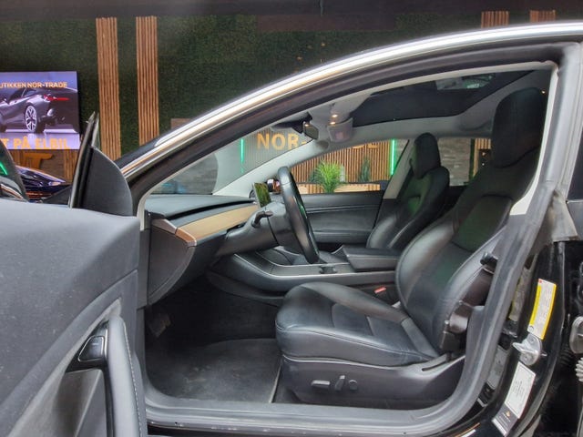 2019 TESLA MODEL 3 - 11