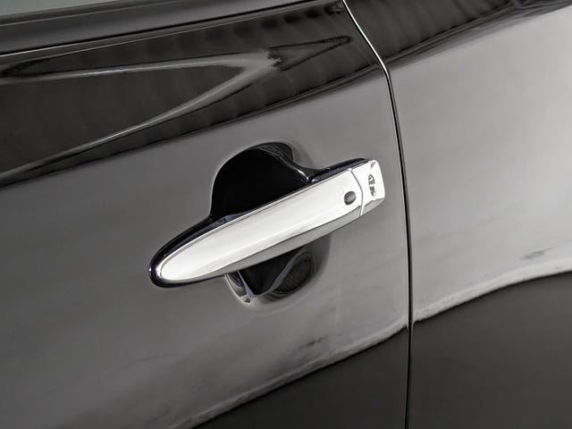 2020 NISSAN LEAF - 9