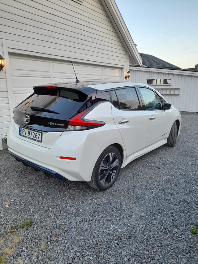 SJNFAAZE1U0053684 2019 NISSAN LEAF-1