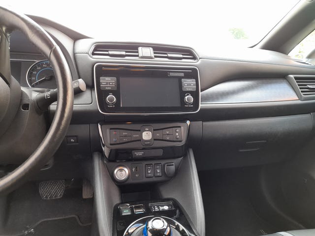 SJNFAAZE1U0053684 2019 NISSAN LEAF-5