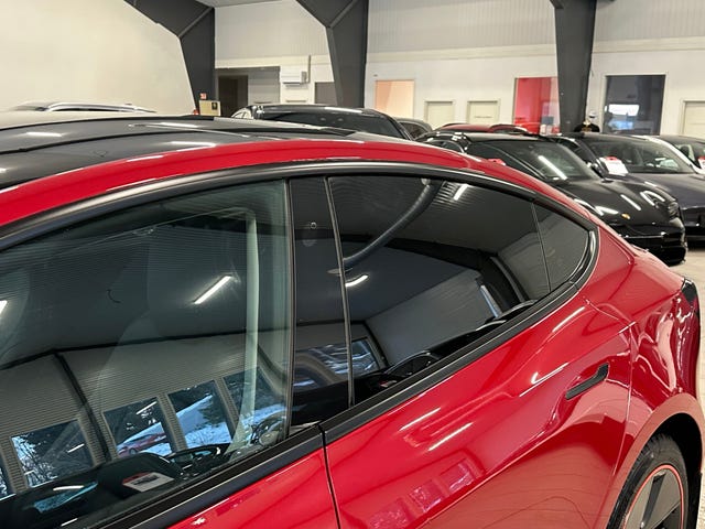 2021 TESLA MODEL 3 - 15