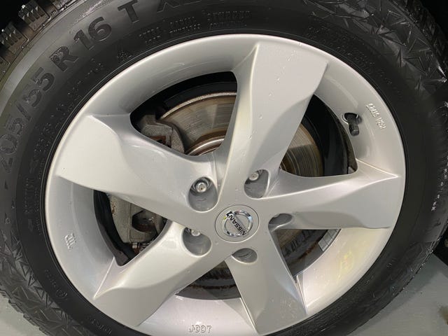 2019 NISSAN LEAF - 17