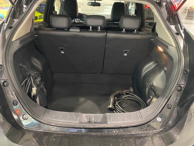 2019 NISSAN LEAF - 11