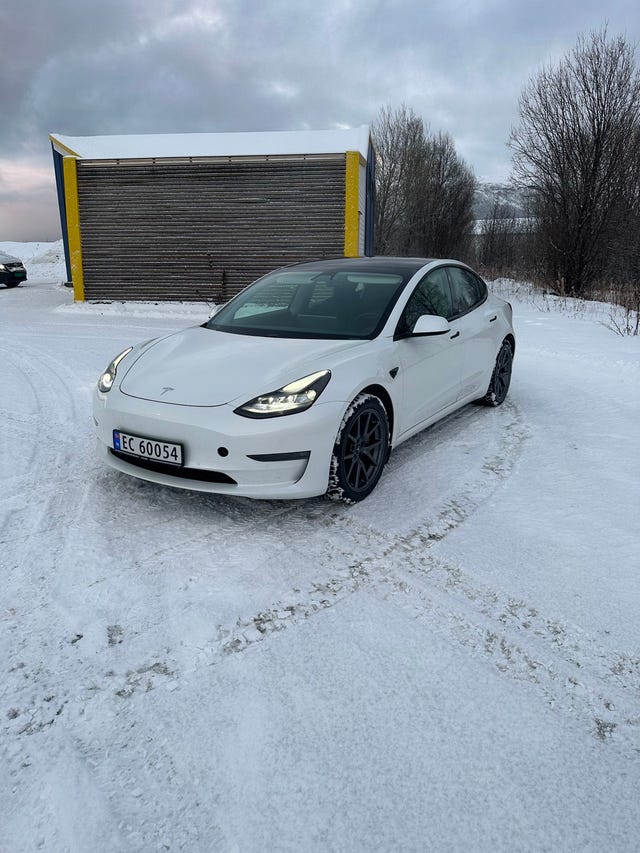5YJ3E7EB3MF940852 2021 TESLA MODEL 3-3