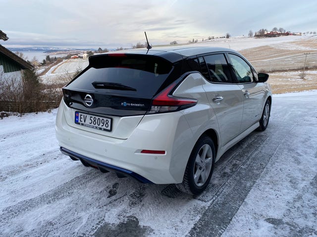SJNFAAZE1U0043725 2019 NISSAN LEAF-4