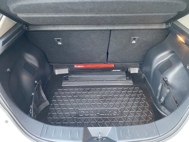 2019 NISSAN LEAF - 11