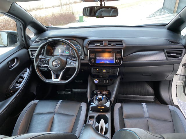 2019 NISSAN LEAF - 16