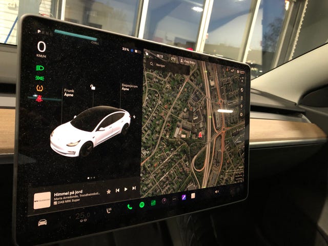 2021 TESLA MODEL 3 - 30