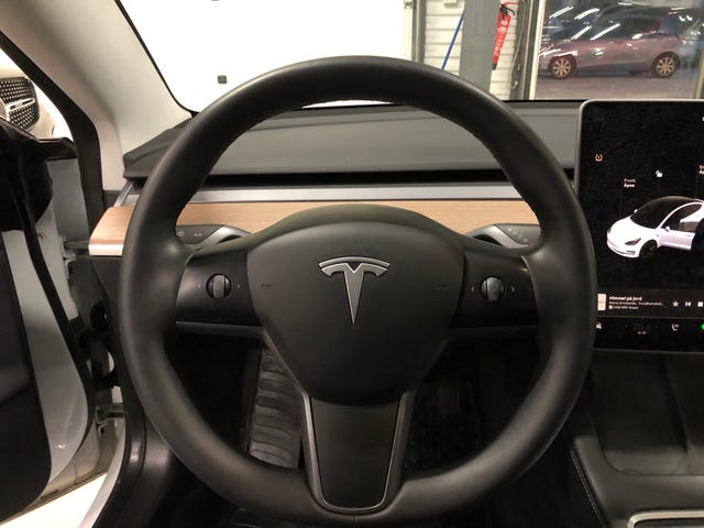 2021 TESLA MODEL 3 - 24