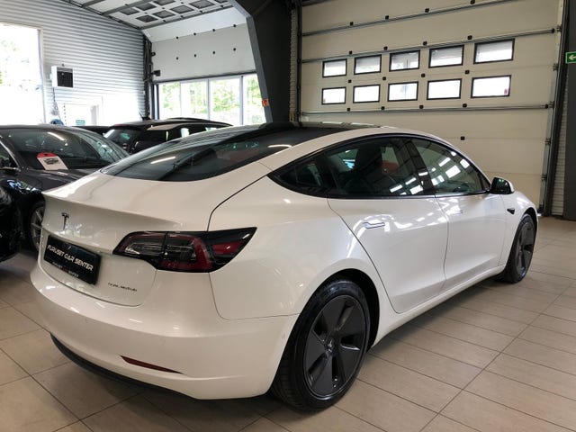 2021 TESLA MODEL 3 - 11