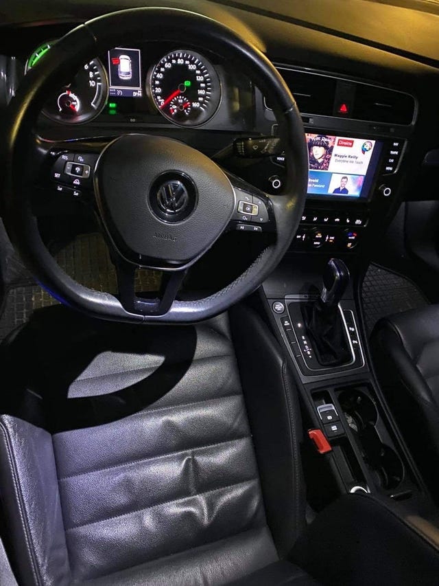 2015 VOLKSWAGEN GOLF - 10