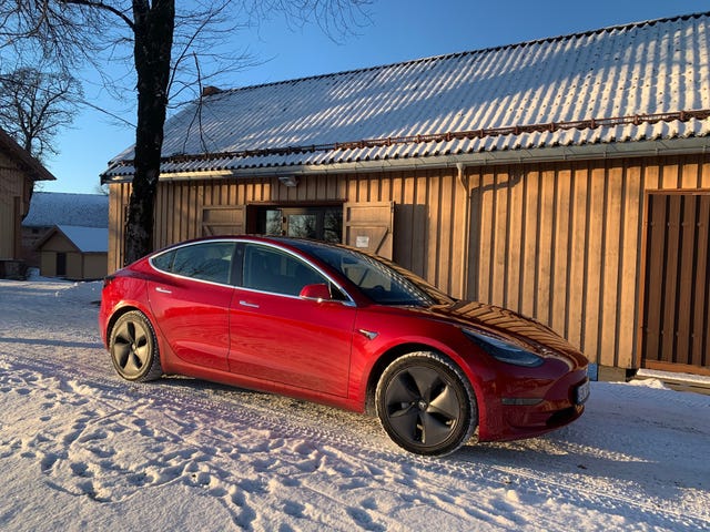 2019 TESLA MODEL 3 - 8