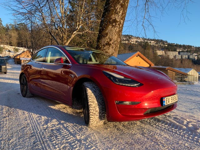 5YJ3E7EBXKF233440 2019 TESLA MODEL 3-3