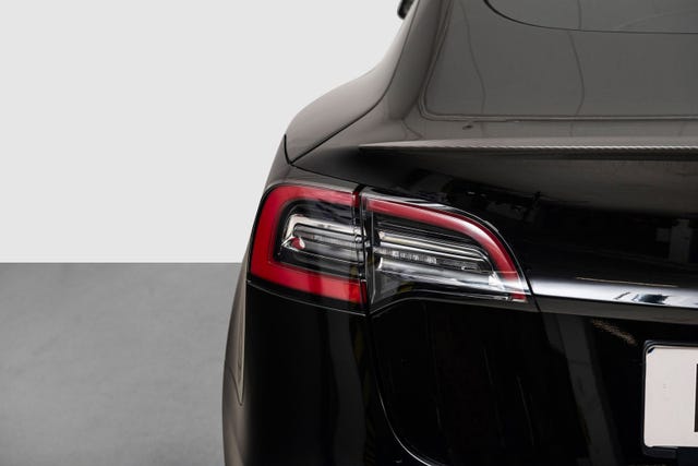 5YJ3E7EC3MF898059 2021 TESLA MODEL 3-5