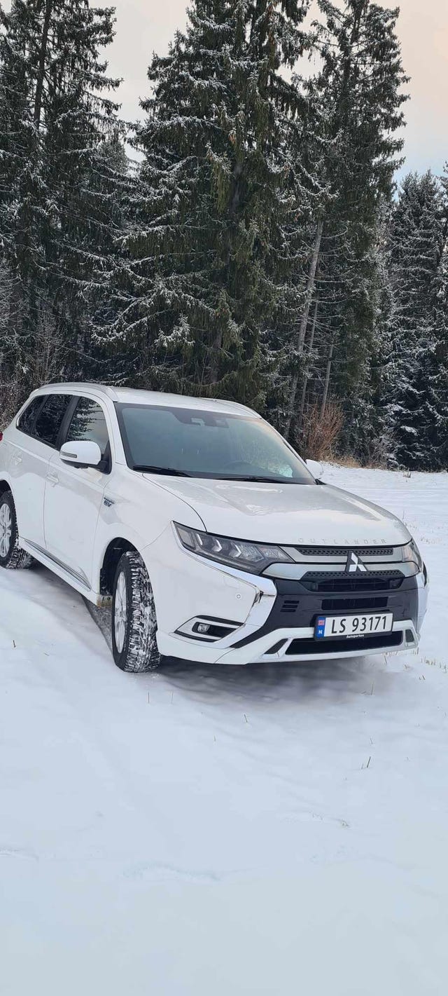 2020 MITSUBISHI OUTLANDER - 9