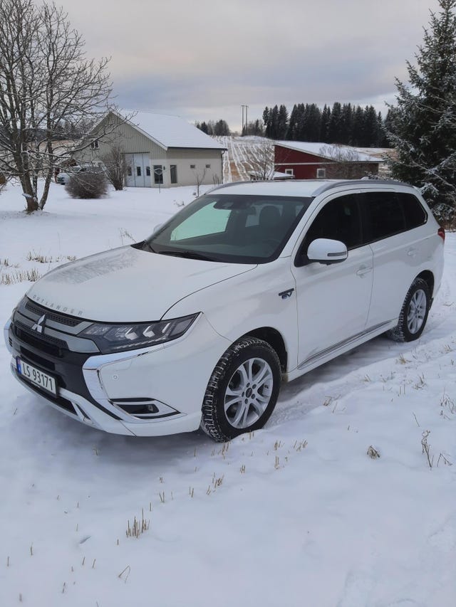 JMBXDGG3WLZ000601 2020 MITSUBISHI OUTLANDER-0