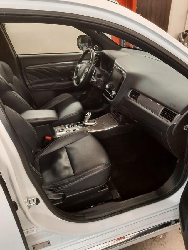 2020 MITSUBISHI OUTLANDER - 14