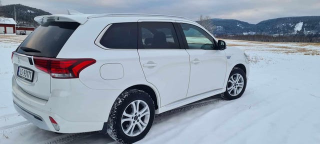 2020 MITSUBISHI OUTLANDER - 10